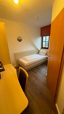 Single Room with Shower