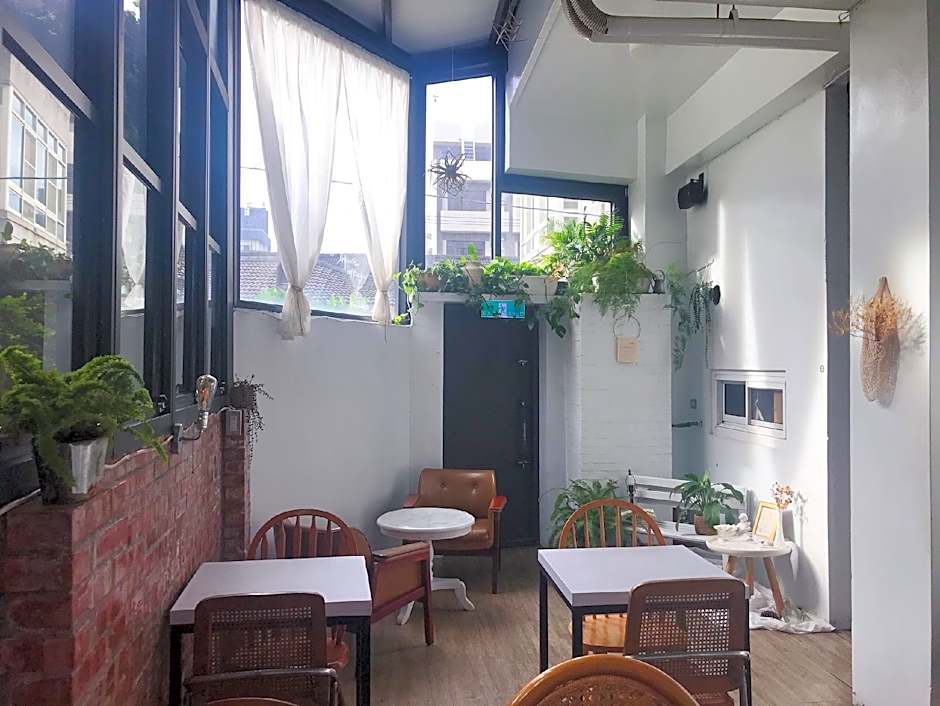 Prince To Travel Hotel