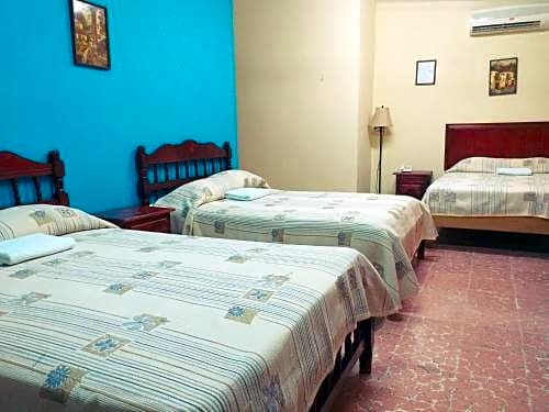 Hotel D´ Carmona