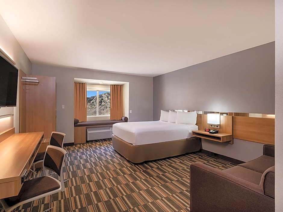 Microtel Inn & Suites by Wyndham Georgetown Lake