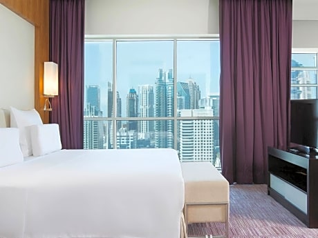Pullman Dubai Jumeirah Lakes Towers