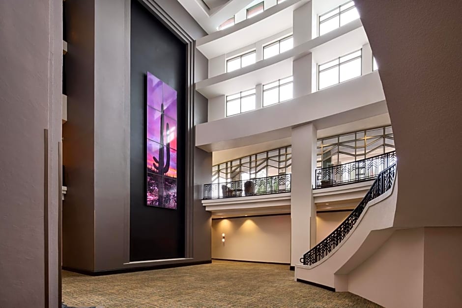 Renaissance Phoenix Glendale Hotel & Conference Center