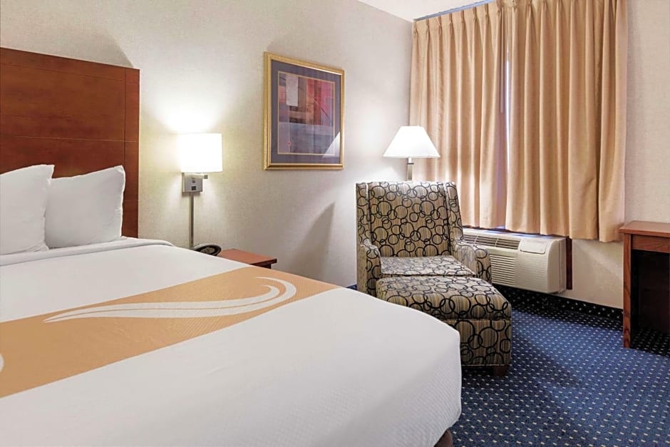 Quality Inn Auburn Hills - Detroit North