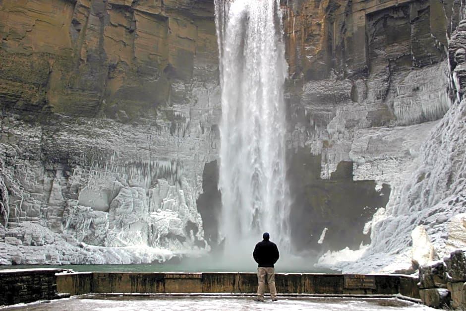 Inn at Taughannock Falls