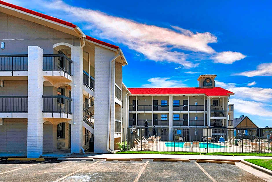 La Quinta Inn & Suites by Wyndham Amarillo West Medical Center