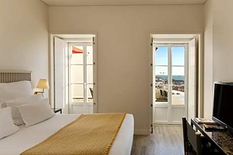 Double or Twin Room with Terrace
