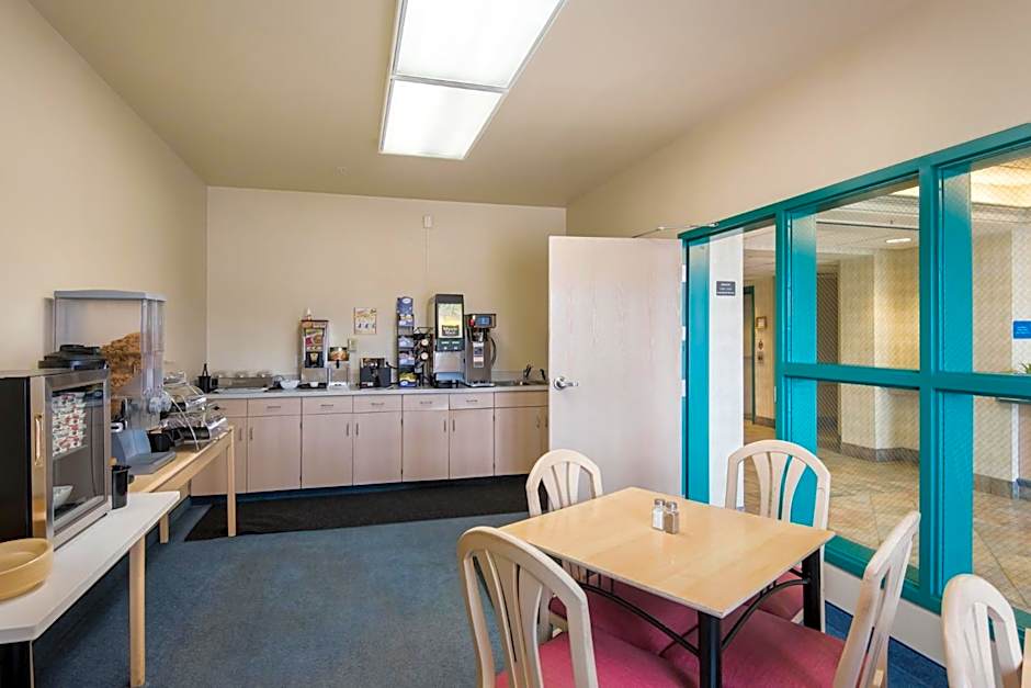 Red Lion Inn & Suites Butte