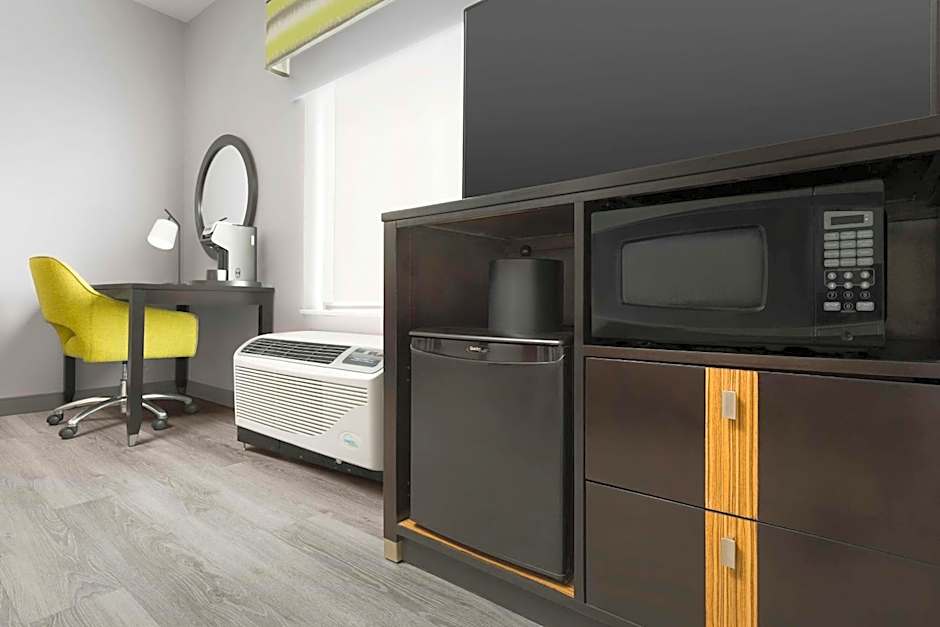 Hampton Inn By Hilton & Suites El Paso/East