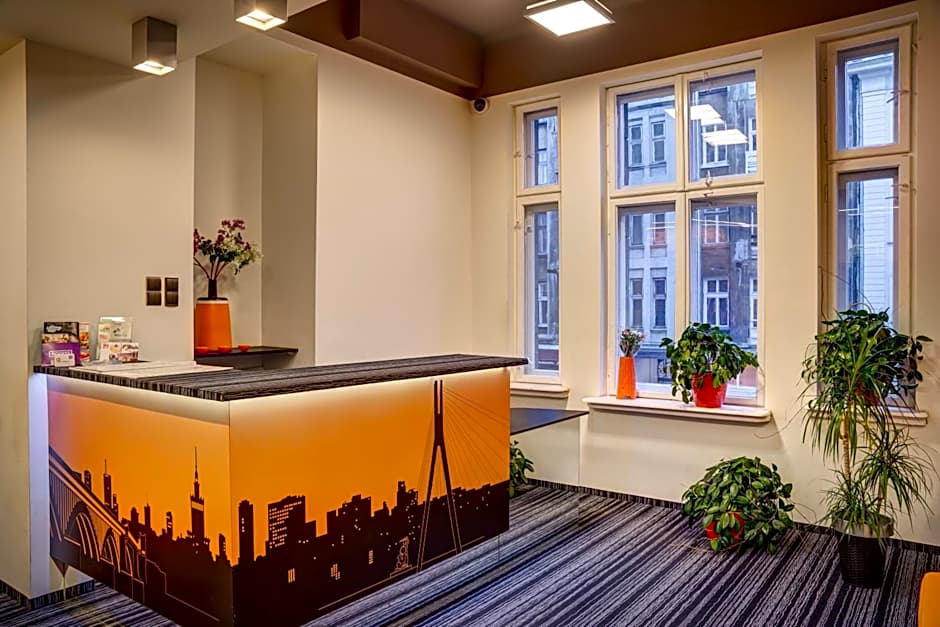 Planet Hostel