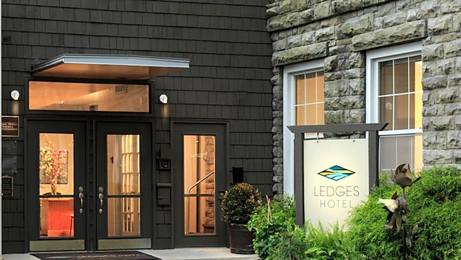 Ledges Hotel