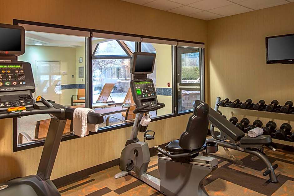 Courtyard by Marriott Detroit Southfield