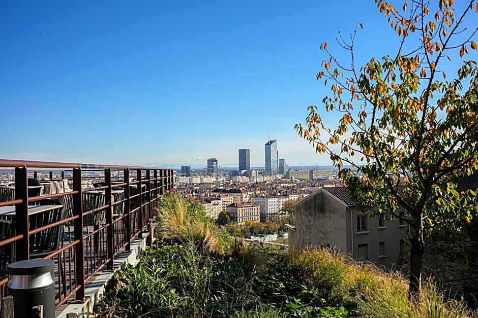 Hôtel Fort St Laurent Lyon - Handwritten Collection