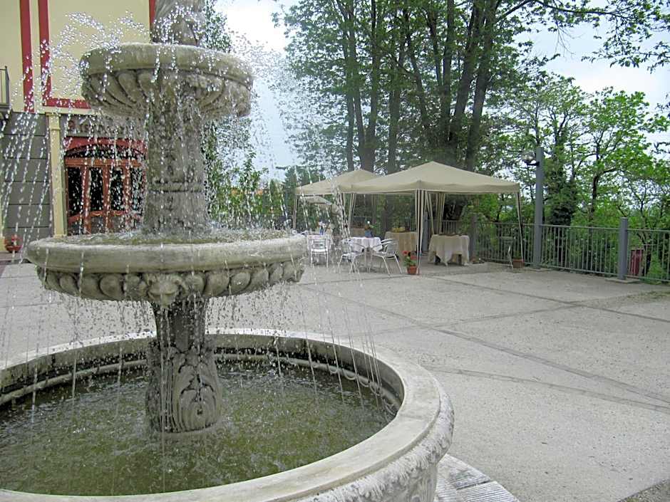 Royal Hotel Montevergine