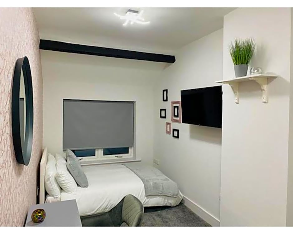 Townhouse PLUS @ Lower Beth Street Stoke