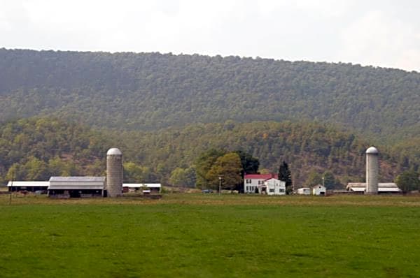 Lost River Motel