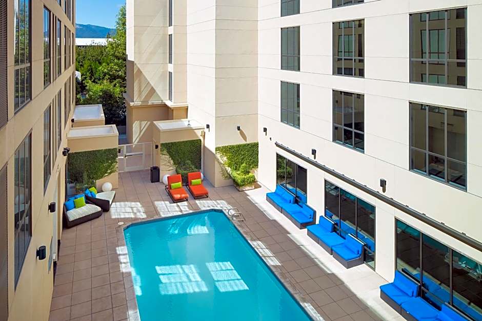 Aloft Cupertino