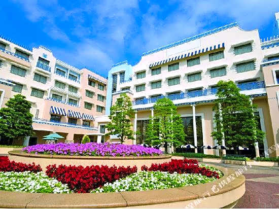 Disney Ambassador® Hotel