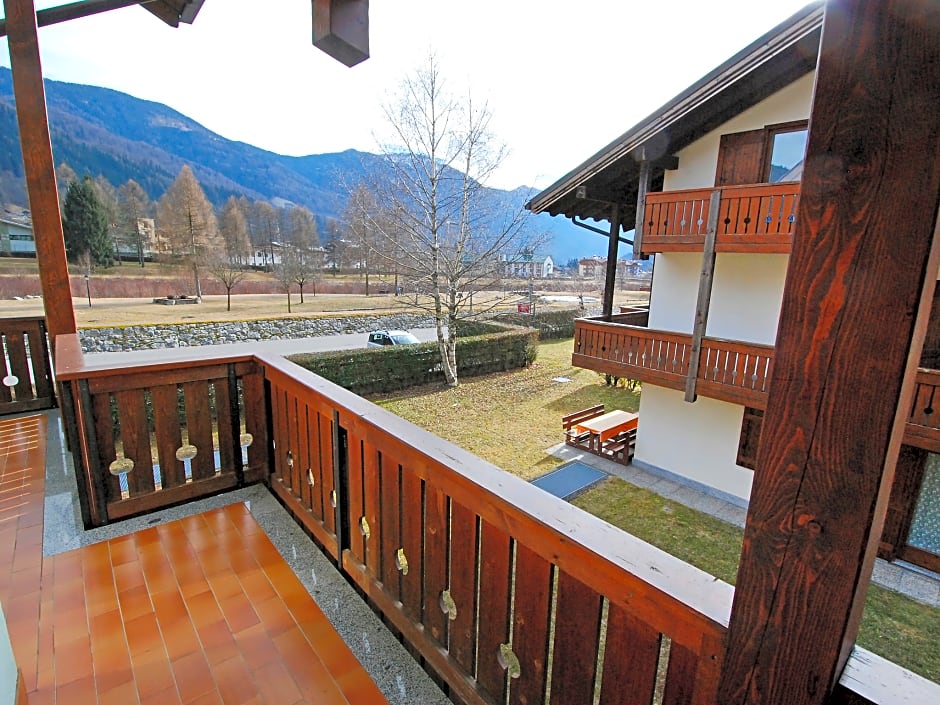 Beverly - Two Bedroom No.3