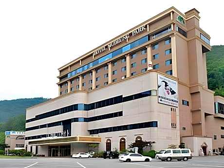 Mudeung Park Hotel