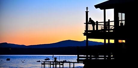 Mourelatos Lakeshore Resort