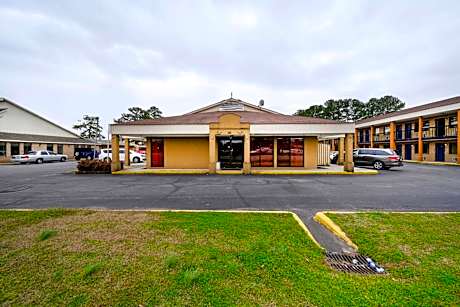 OYO Hotel Williamston