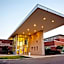 I Hotel And Conference Center