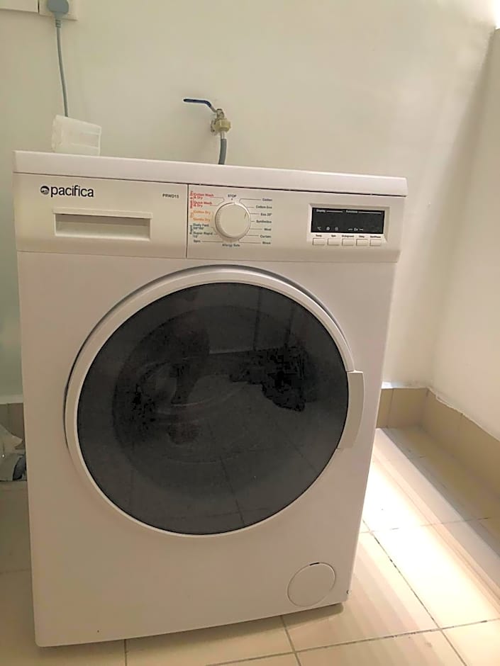 Icon City 8Pax SunwayPyramid & Lagoon CityView