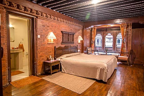 Deluxe Double or Twin Room