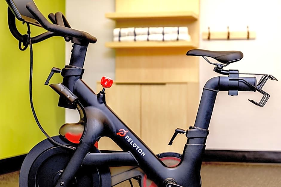 Spark by Hilton Denver International Airport