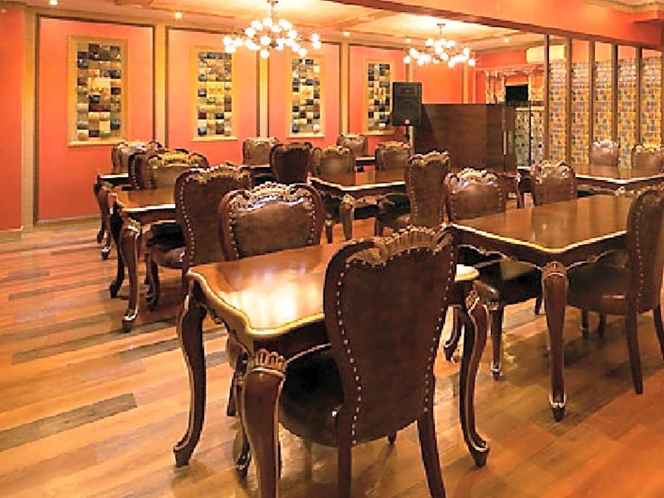 Yufuin Bessou Shikisai Hotel