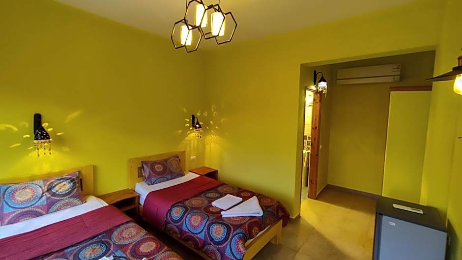 Shams Hotel & Dive Centre