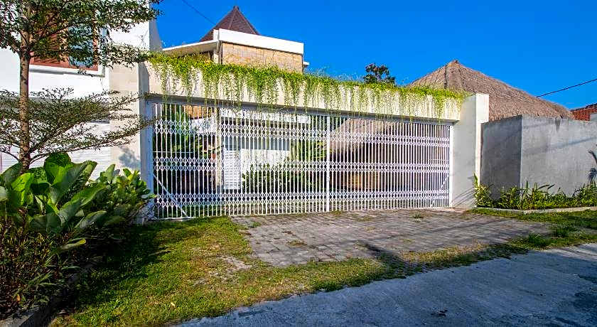 Sayang Sanur Terrace House