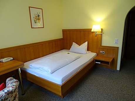 Budget Double Room