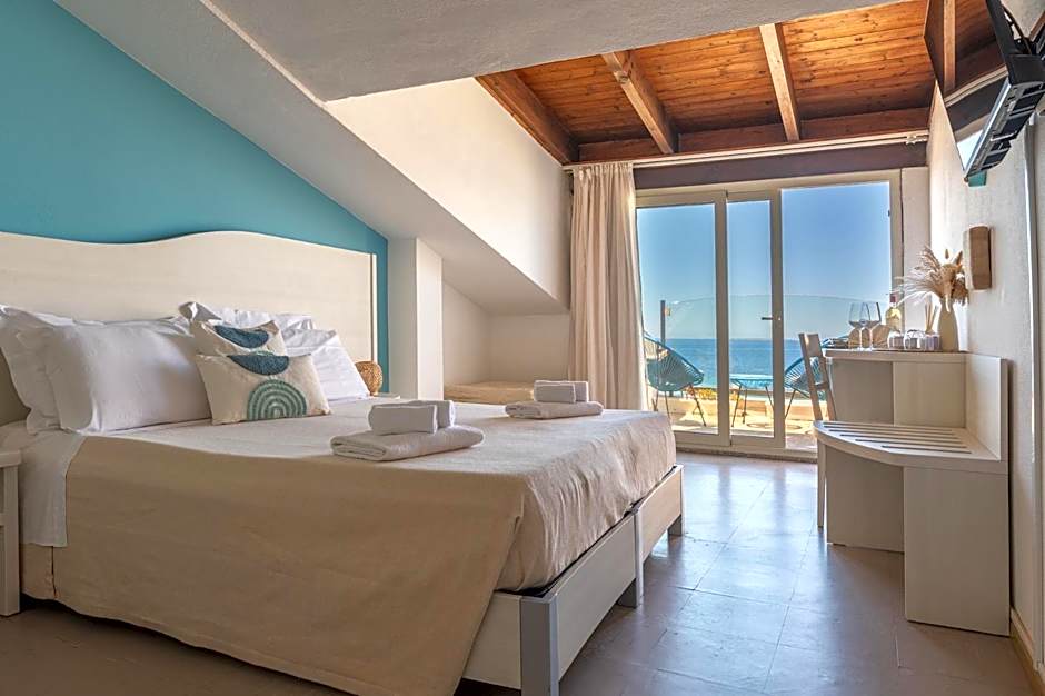 Photo 1 of 50 of Hotel Maluentu