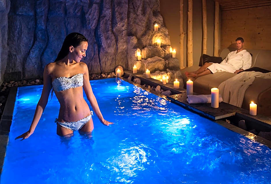 Abinea Dolomiti Romantic Spa Hotel