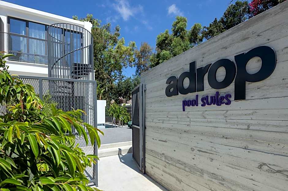 Adrop Pool Suites