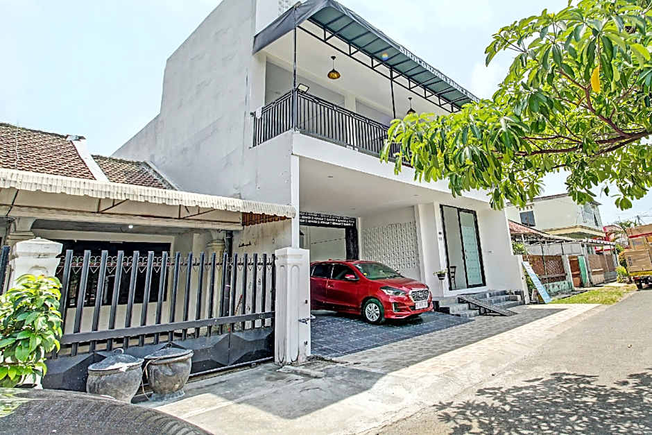 Hotel O Sirih Gading Family Guest House