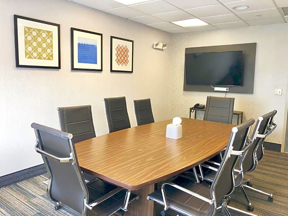 Holiday Inn Express Hotel & Suites Clewiston By IHG