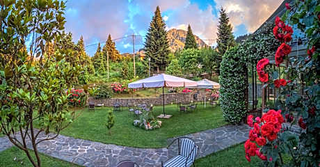 Anavasi Mountain Resort