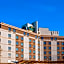 La Quinta Inn & Suites by Wyndham Boston Somerville
