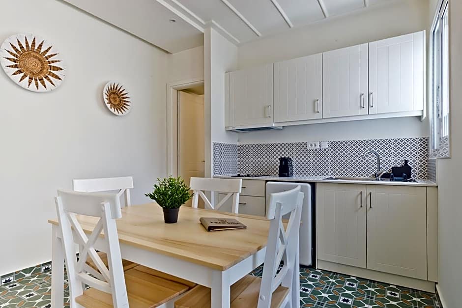 Posidonia Luxury Suites