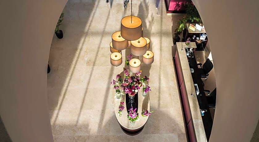 Normas Hotel