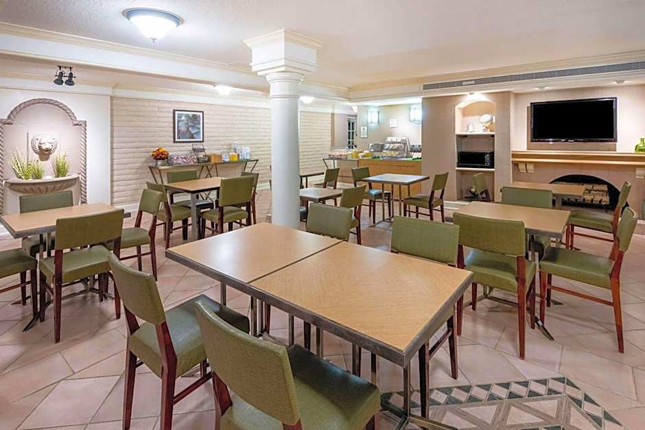 La Quinta East Deerfield Beach - Boca Raton