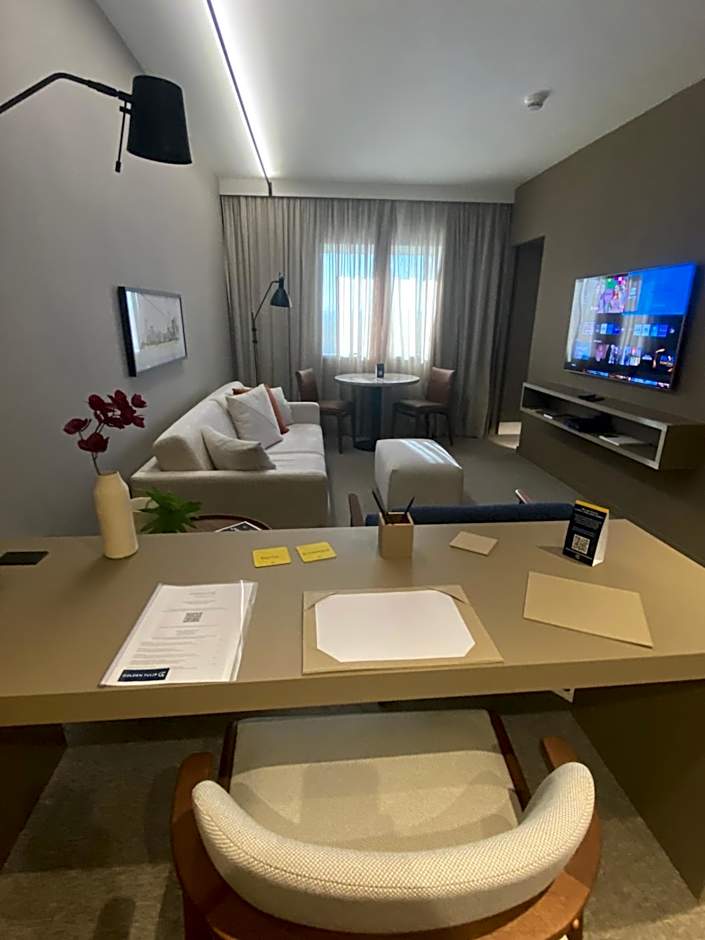 Golden Tulip São José dos Campos