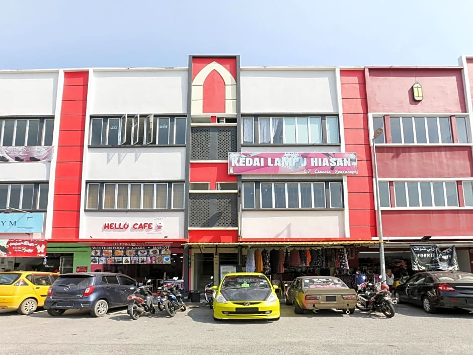 SPOT ON 90181 Cz Classic Hotel