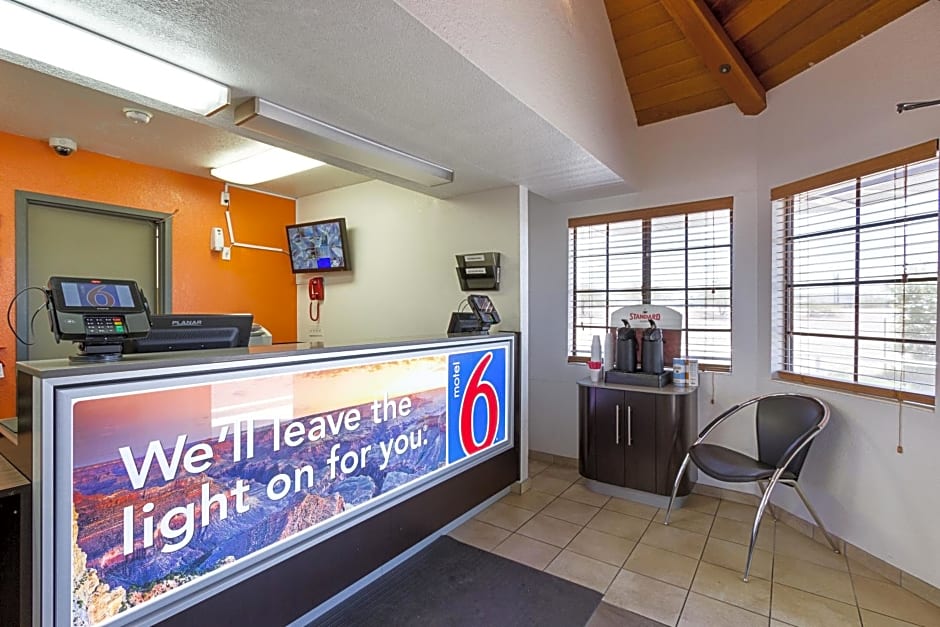 Motel 6 Mesa South