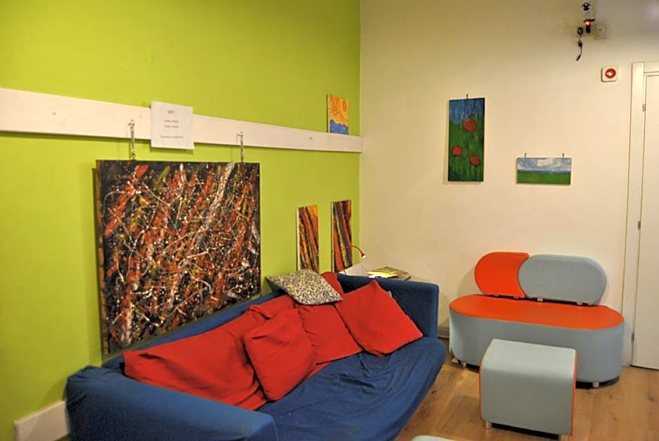 Balarm Hostel