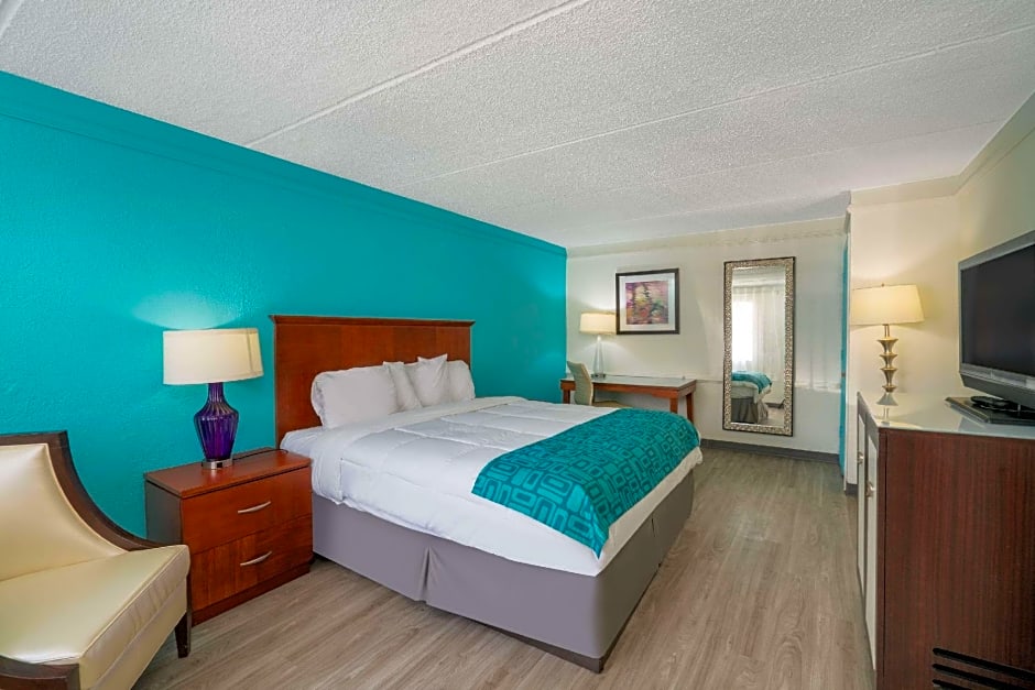 Howard Johnson by Wyndham Atlanta College Park