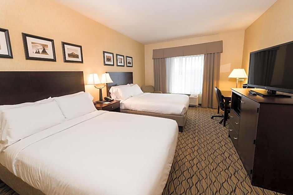 Glacier Peaks Hotel