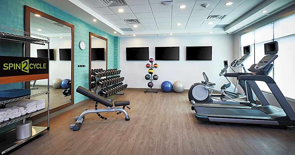 Home2 Suites by Hilton Brantford, ON